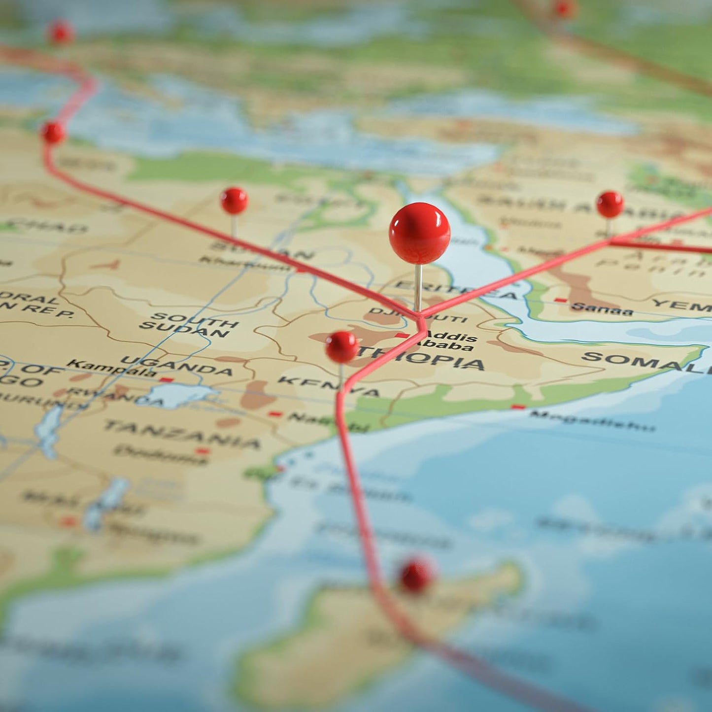 uxcell 800 Pcs Push Pins, Map Thumb Tacks 4mm Round Head Decorative Push Pins for Bulletin Board Home Office Travel Wall DIY Crafts Map Photo, Metallic Black