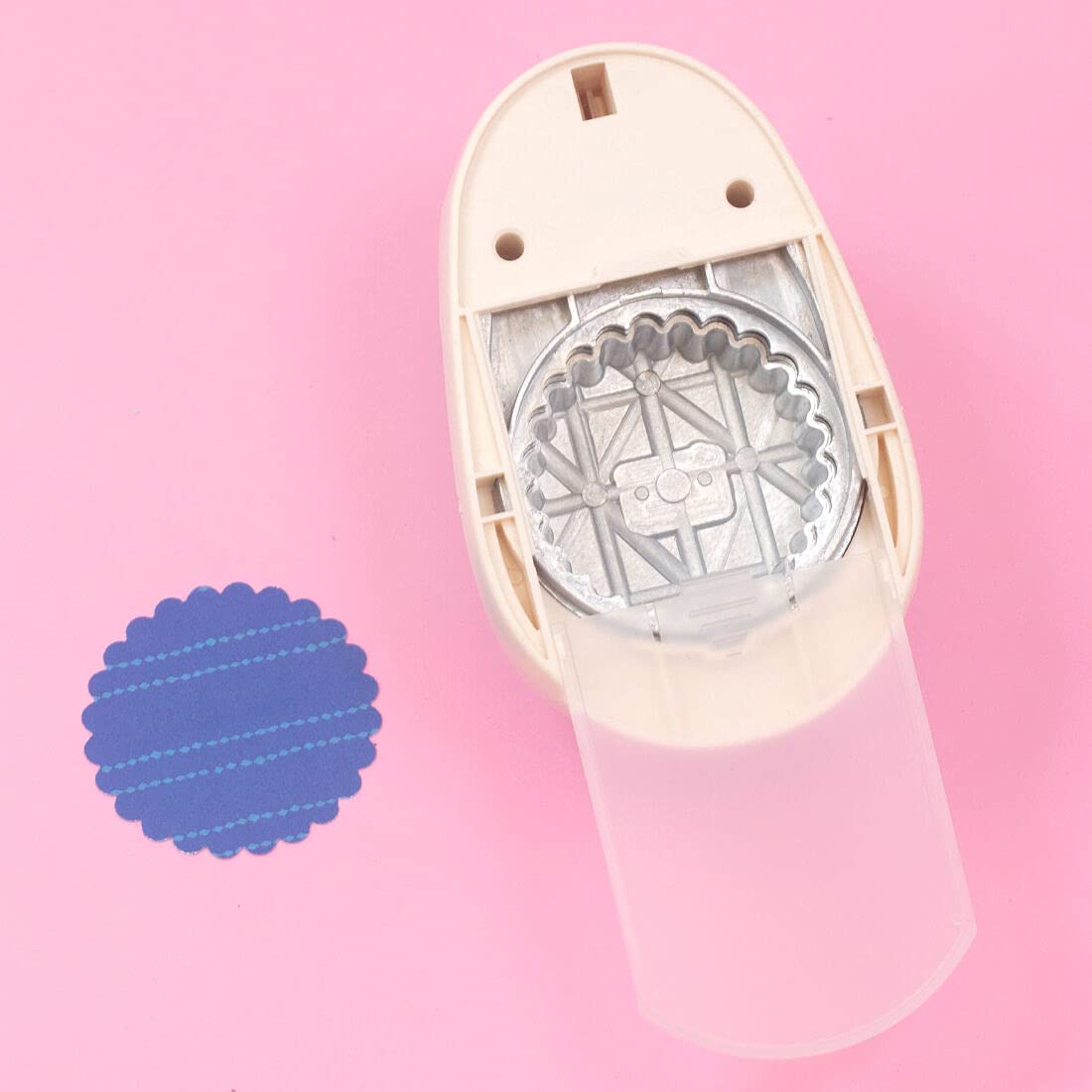 Craftelier - 3 Inch Circle Scallop Punch with Lever Press | Shape Hole Puncher for Paper Crafts | Scalloped Hole Punch for Scrapbooking, DIY Cards & Journals | Mini Hole Punch for Paper & Cardstock.
