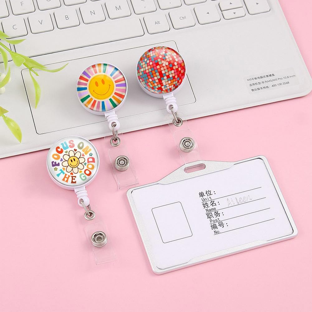 Coeufuedy 9 Pcs Funny Nurse Badge Reels Smiley Face Silly Goose Cute Nursing Badge Holders with Alligator Clip ID Name Card Badge Clip for Office Student Doctor Nurse Medical Work Supplies