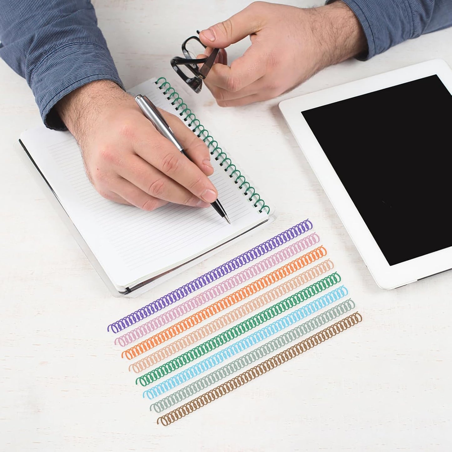 120 Pack Plastic Spiral Binding Coils Binder Binding Spirals Rings Multi Size Spiral Binding Wire Combs Spines Coils, 4:1 Pitch (Pastel Color, 1/4 Inch)