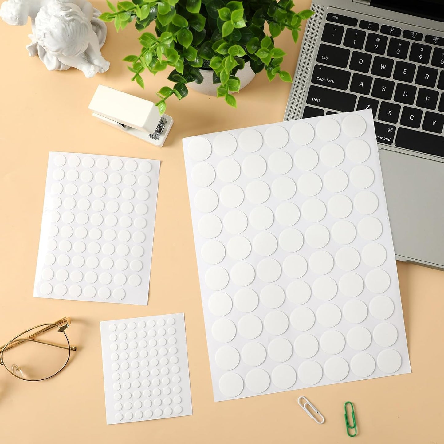 JUNEBRUSHS 350 Pieces Double Sided Sticky Dots, Sticky Tack for Wall Hanging Removable Poster Putty Clear Round Putty No Trace Adhesive Sticky Putty for Balloon Craft DIY Art Office Supplies (6 mm)