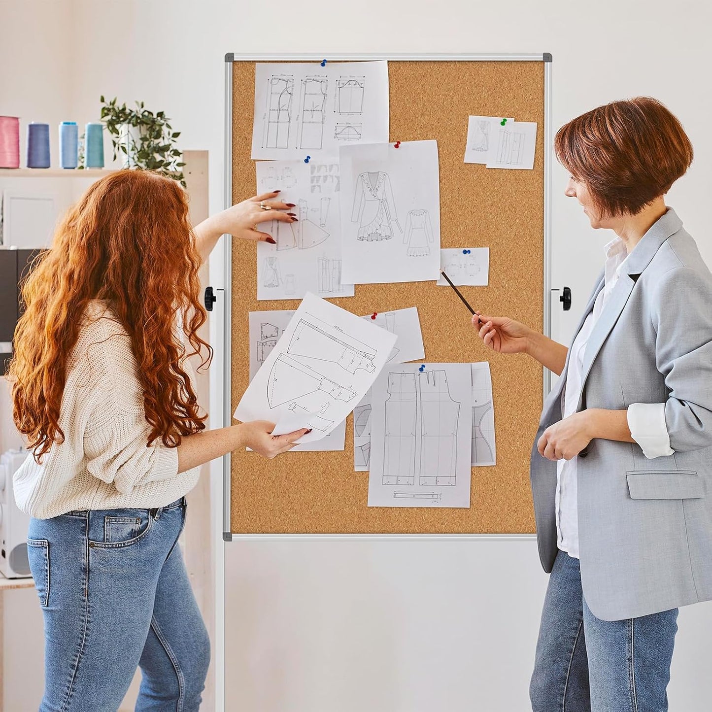 [15 Sq/ft] Large Rolling Whiteboard & Corkboard Combo with Stand, 28"x40" Reversible Double-Sided White Board Cork Board Combination, Mobile Dry Erase and Bulletin Boards on Wheels